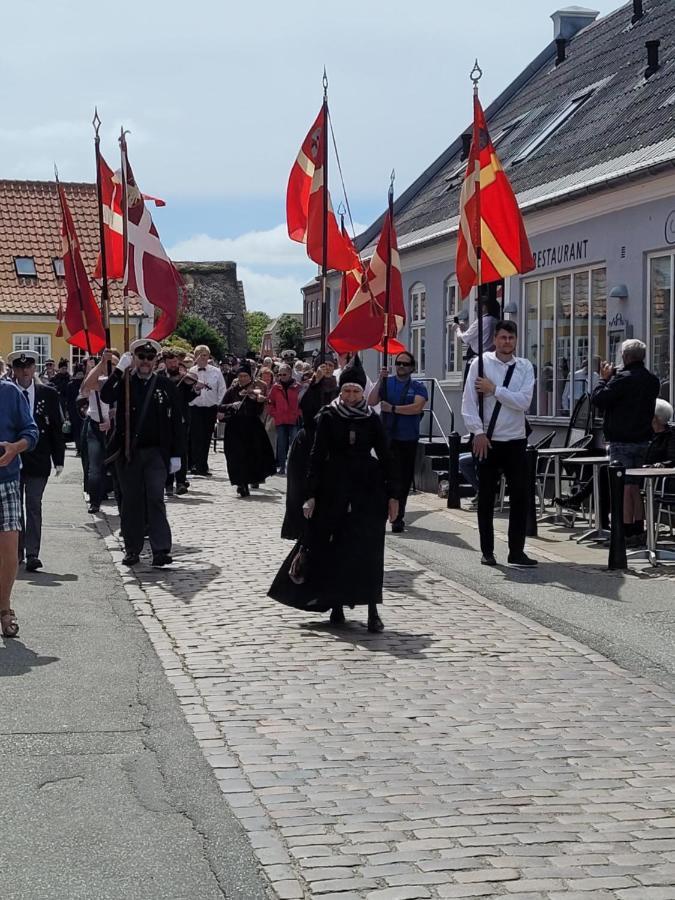 Det Bla Gaestehus Фанё Экстерьер фото